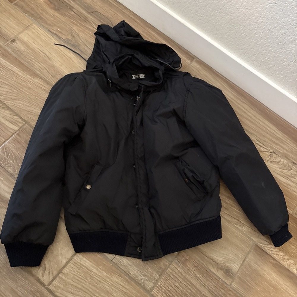 VTg Bon Marche Black Long Sleeve Padded Hooded Jacket Size XL Zip/button Front
